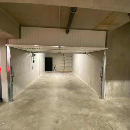 Le Refuge Du Plongeur - *